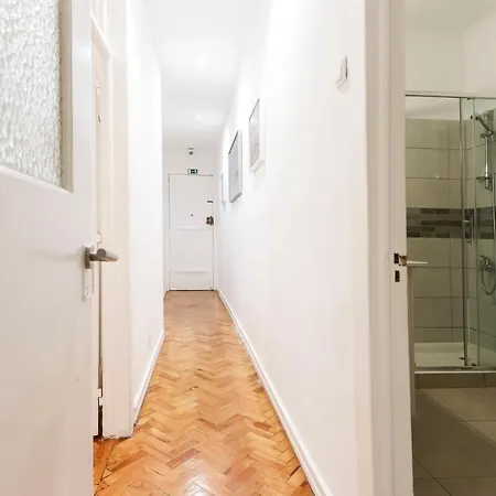 Casa Bica 2 *